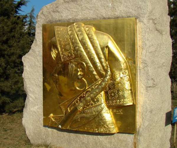 鍛銅人物像浮雕